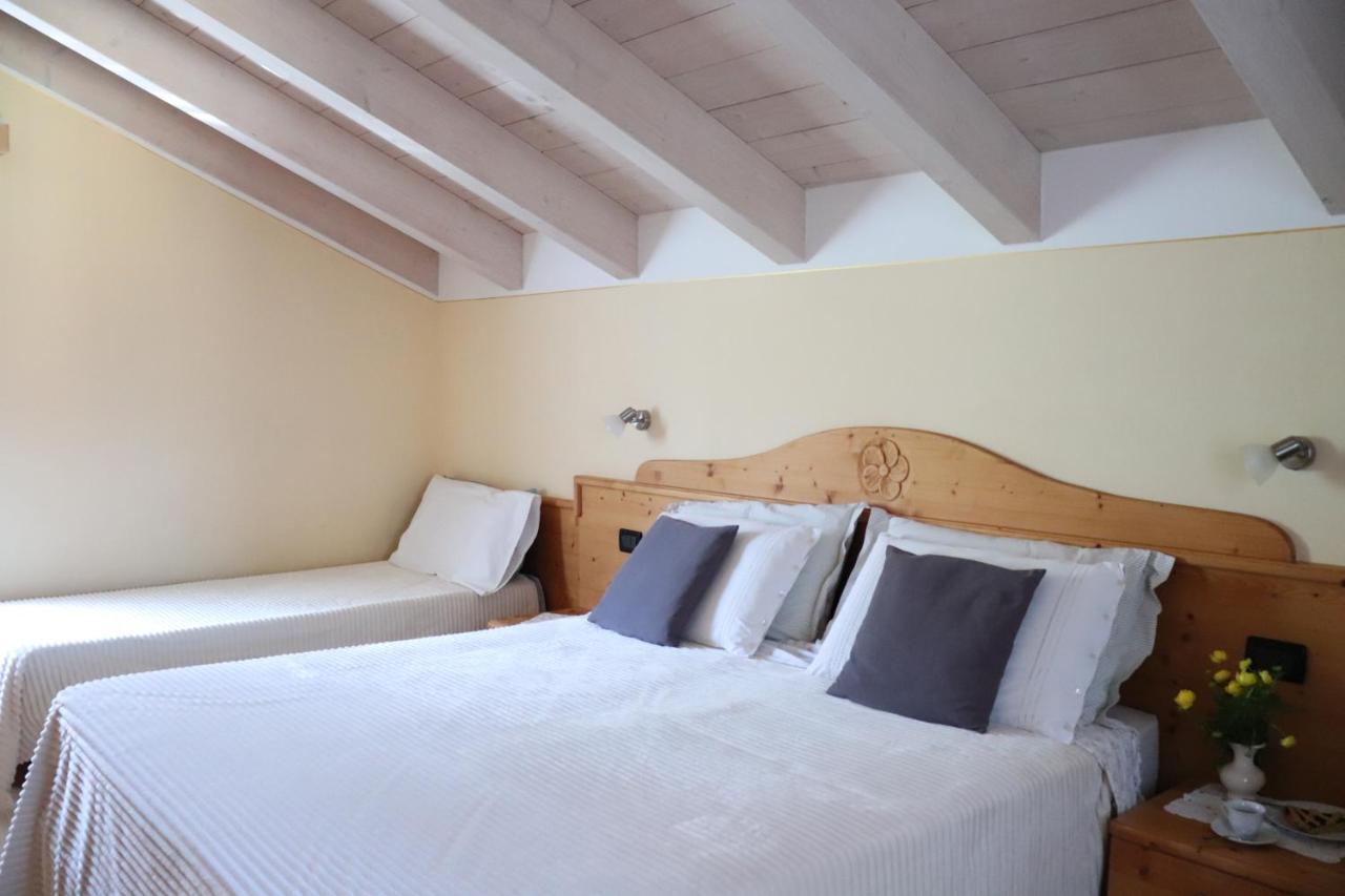Agriturismo La Canonica ブレツ エクステリア 写真