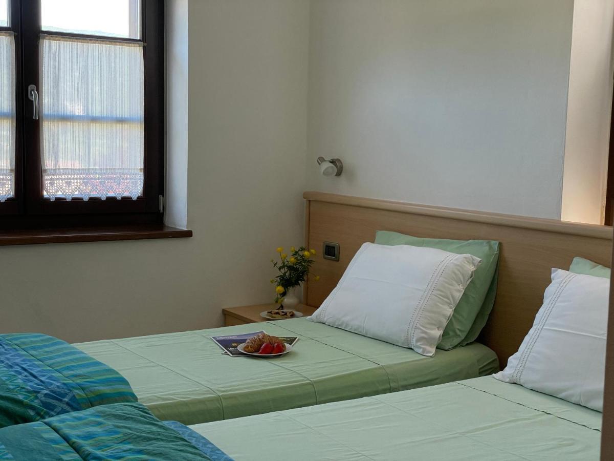Agriturismo La Canonica ブレツ エクステリア 写真